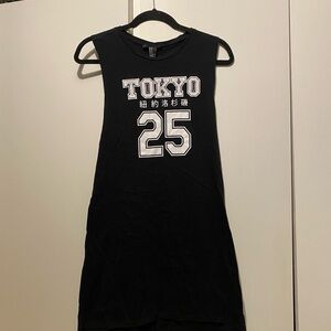 Forever 21 Black Graphic Dress